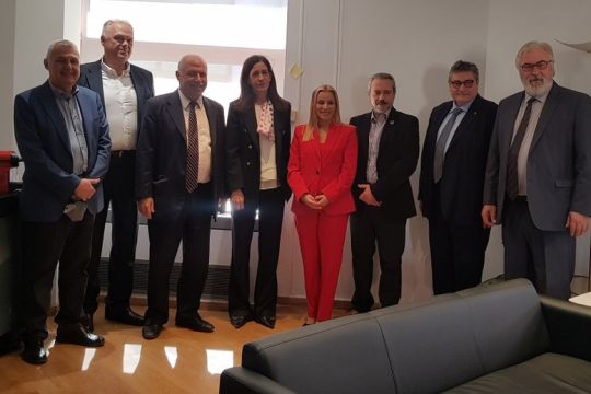 Μνημόνιο Συνεργασίας υπέγραψαν το Πανεπιστήμιο Πειραιώς και το CSR HELLAS