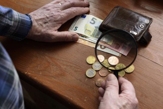 Χάνουν το επίδομα λόγω προσωπικής διαφοράς