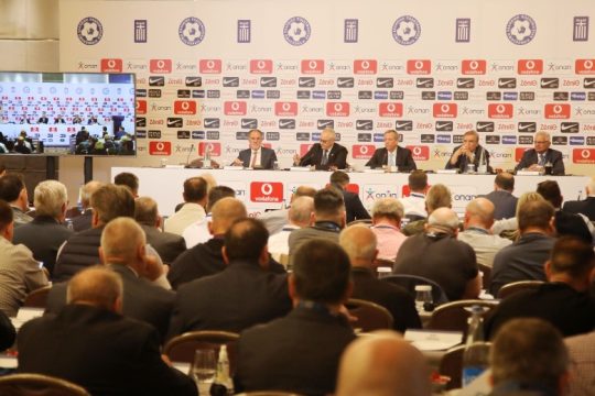 Συμφώνησαν ότι διαφωνούν για επαγγελματική διαιτησία και ποσοστό