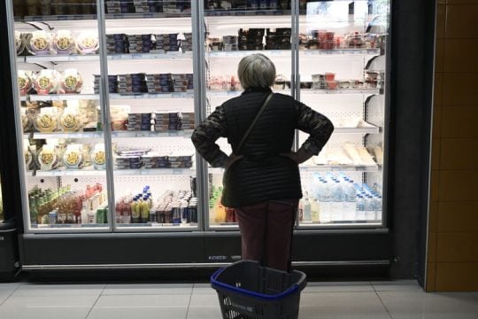 Η ακρίβεια επιδεινώνει την ανισότητα