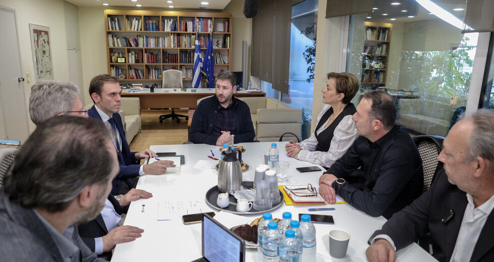 Προσφυγή Ανδρουλάκη στο ΣτΕ για το «απόρρητο»