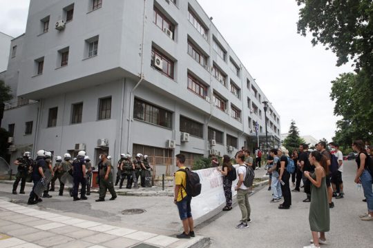 Κλειστό το ΑΠΘ πρώτη φορά από τη Μεταπολίτευση