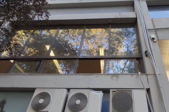 Εξιτήριο για τον 19χρονο που έπεσε από παράθυρο του ΑΠΘ, ανήσυχη  η οικογένεια