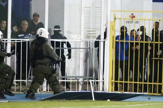 Οργιο αστυνομικής αυθαιρεσίας και βίας στο Περιστέρι