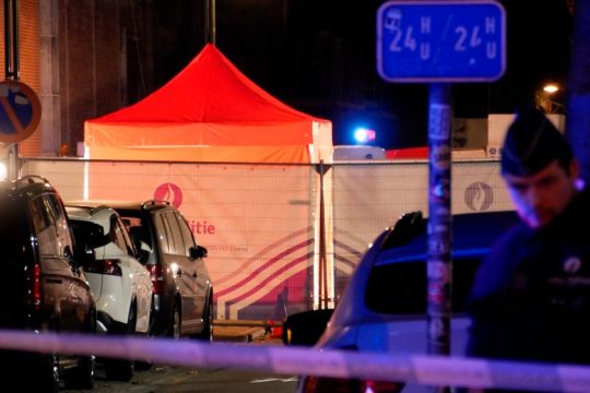 Νεκρός αστυνομικός από επίθεση με μαχαίρι στις Βρυξέλλες