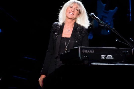 Πέθανε η τραγουδίστρια των Fleetwood Mac Κριστίν ΜακΒί