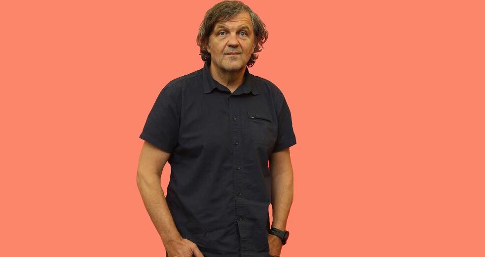 «Γνωρίζω τον Πούτιν αλλά δεν ανήκω σε κανέναν»
