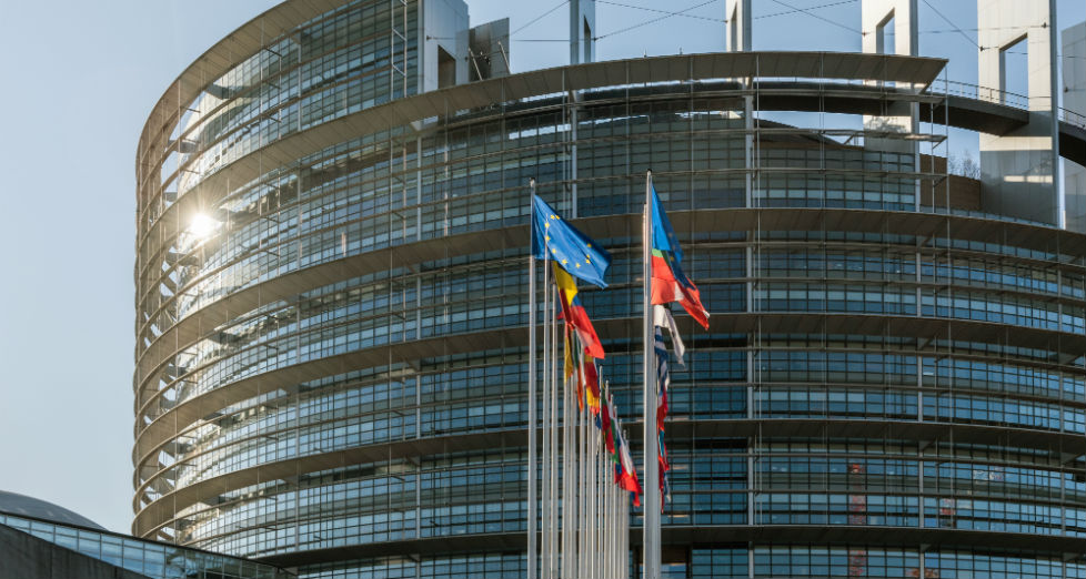 Ε.Ο. ΚΚΕ: Συγκάλυψη των υποκλοπών κι ανέγγιχτο το επικίνδυνο νομοθετικό πλαίσιο