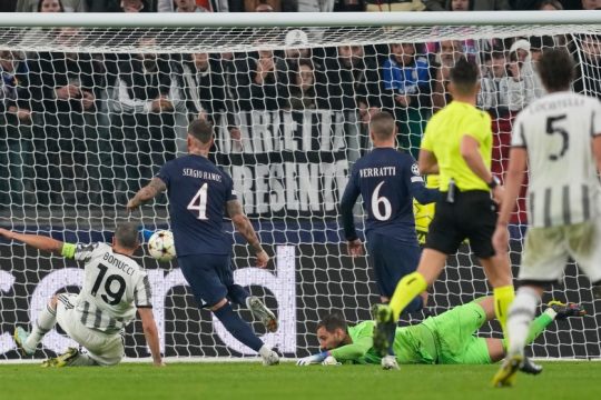 Έκλεισαν τα «εισιτήρια» για τους 16 του Champions League