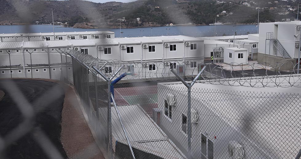 Προεδρικό διάταγμα για νέες δομές προσφύγων