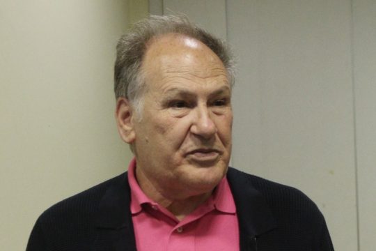 Ο Κώστας Λαλιώτης για το βιβλίο του Μ. Ανδρουλάκη «Πριν σβήσουν τα Φώτα»