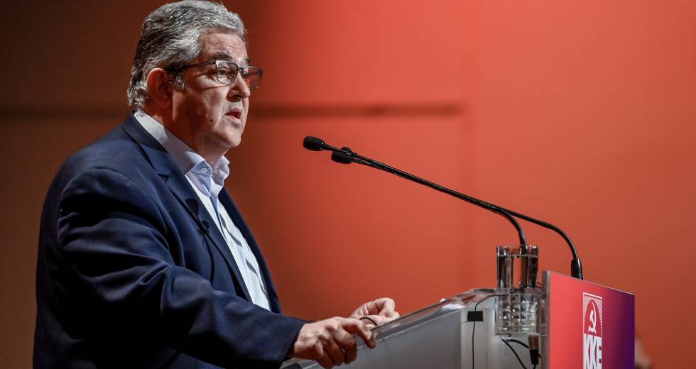 Σε «λαϊκό ξεσηκωμό» κάλεσε ο Δ. Κουτσούμπας