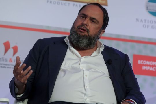 Κατηγόρησε τον πρωθυπουργό για «υπόκοσμο» ο ιδιοκτήτης του Ολυμπιακού