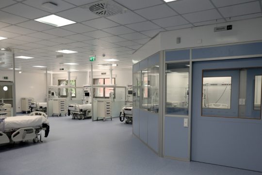 Κρούσμα μικροβιακής μηνιγγίτιδας στη Λέσβο - 30χρονη νοσηλεύεται σε ΜΕΘ