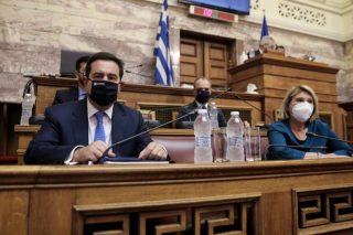 Ποιος μιλάει!
