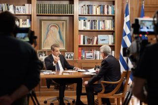 Τα λάθη και τα ψέματα του πρωθυπουργού