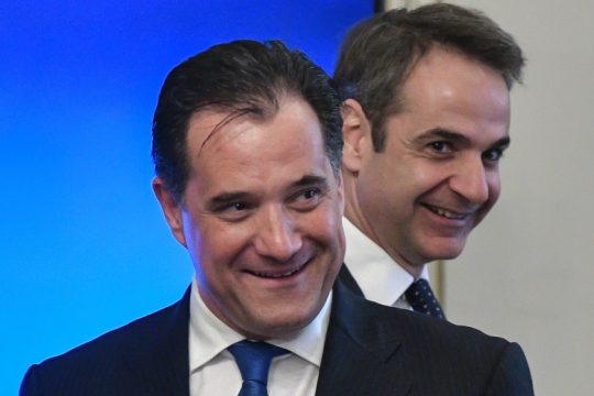 Ξεκίνησε από τα δεξιά τρολ, έγινε γραμμή Μαξίμου