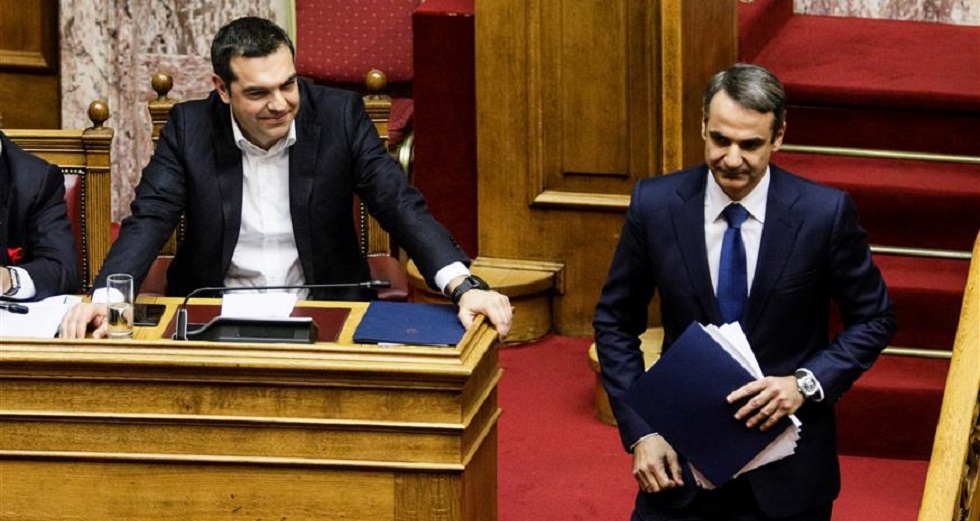 Η κλεψύδρα του δικομματισμού