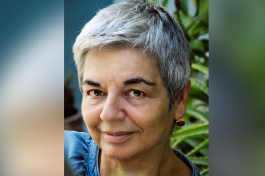 Μας ενδιαφέρουν τα βιβλία και όχι τα πρόσωπα