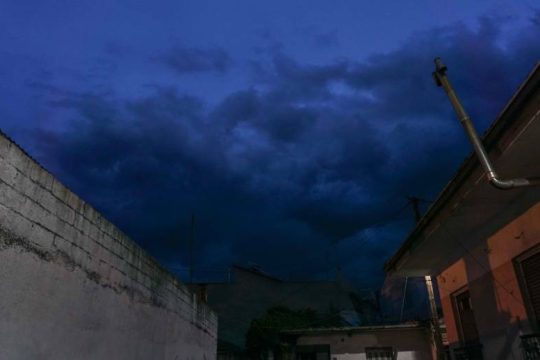 Μυρίζει… παρακμή