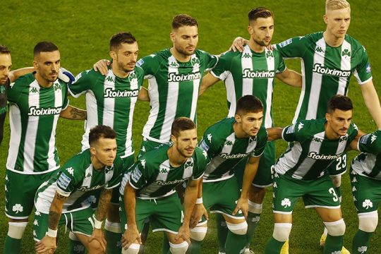 «Εμφύλιος» για ένα φιλικό!