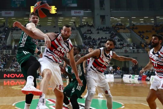 Πήρε ανάσα και άφησε υποσχέσεις
