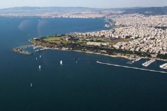 «Η πλαζ είναι των δημοτών, δεν ανήκει στην ΕΤΑΔ»