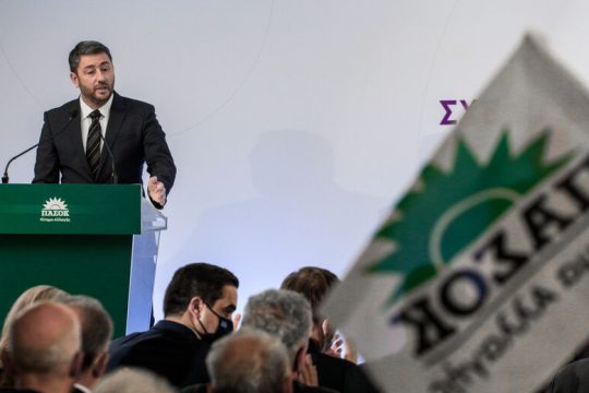 Σε τροχιά εκλογών βάζει το ΠΑΣΟΚ ο Ανδρουλάκης