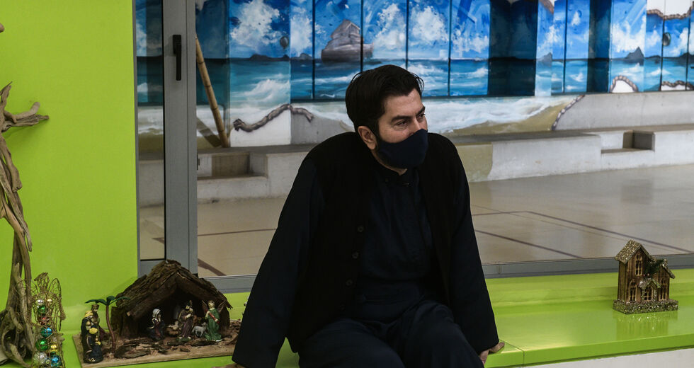 Δεσμεύτηκαν οι λογαριασμοί του Αντωνίου, της πρεσβυτέρας και των γονιών τους