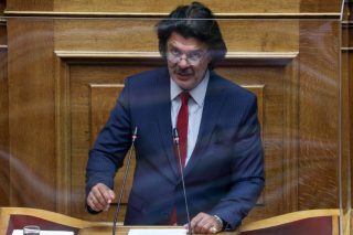 Τα υπερκέρδη του «αντικρατισμού»