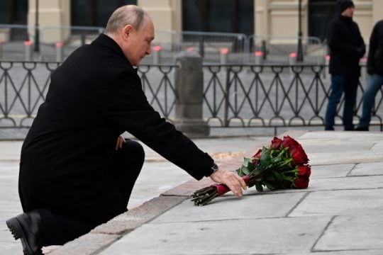 Ο Πούτιν ζήτησε εκκένωση κατοίκων από τη Χερσώνα