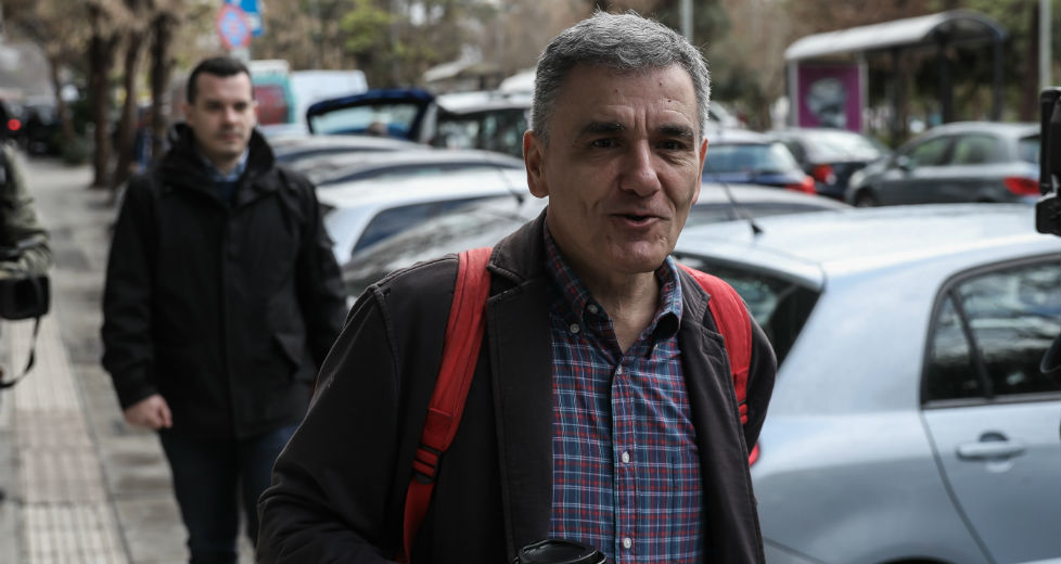 Αποστομωτική απάντηση Τσακαλώτου σε Οικονόμου