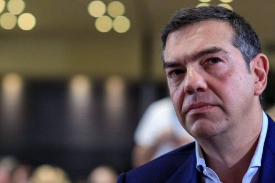 Αλ. Τσίπρας: Αν ο πρωθυπουργός «μυρίζει εκλογές», η κοινωνία μυρίζει ελπίδα για αλλαγή