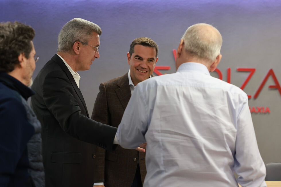 Και πέμπτη ερώτηση Τσίπρα για τις υποκλοπές