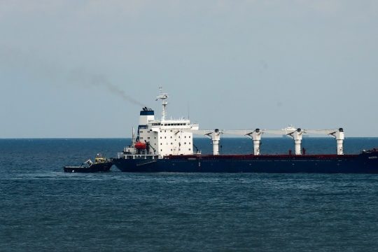 Η Ρωσία ζητά άρση εμποδίων για τα δικά της σιτηρά, παζαρεύει ανανέωση της συμφωνίας