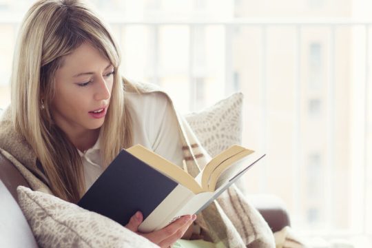 Ολο και περισσότεροι διαβάζουμε περισσότερο