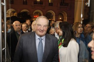 Κάνουν ότι δεν άκουσαν τις «μπηχτές» Σαμαρά