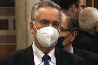 Ωμές απειλές από τον εισαγγελέα του Αρείου Πάγου