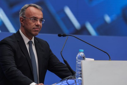 Μικρή ανακούφιση για τα στεγαστικά