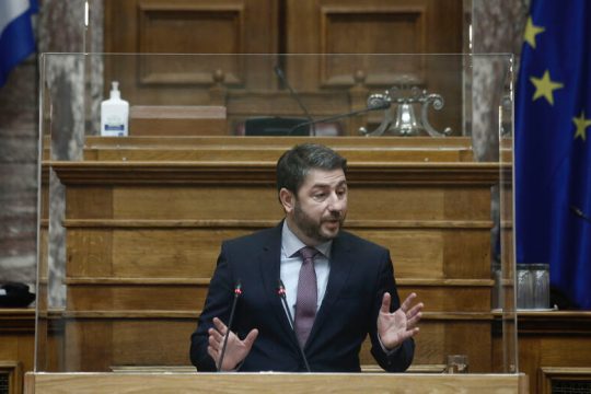 «Πρίγκιπας σε αποδρομή και υπηρέτης συμφερόντων»