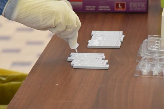 ΗΠΑ: Υποχρεωτικό τεστ για Covid-19 στους ταξιδιώτες από την Κίνα