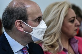 Χωρίς κάλυψη από τον Κ. Χατζηδάκη η γ.γ. εργασιακων σχέσεων, Αννα Στρατινάκη