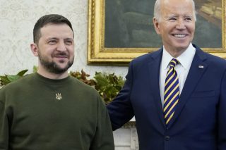 Νέο πακέτο αμερικανικής βοήθειας στον Ζελένσκι