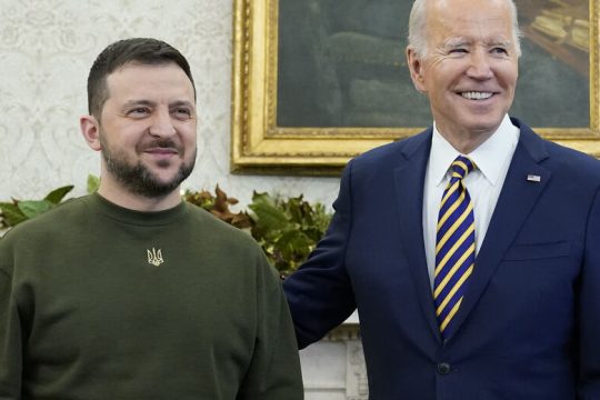 Νέο πακέτο αμερικανικής βοήθειας στον Ζελένσκι