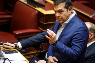 Τσίπρας: «Είναι συνένοχος ο κ. Μητσοτάκης, γι’ αυτό κρύβεται…»