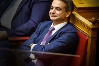 Η μεταμοντέρνα δικτατορία Μητσοτάκη με υπόβαθρο συμβολικό τον ναζιστή Χάιντεγκερ*