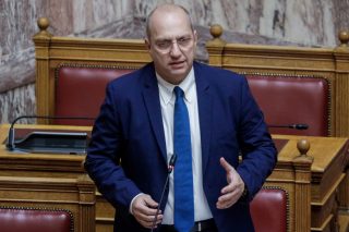 Ενστάσεις της ΠΟΕΣΥ που ζητά βελτιώσεις στο ν/σ για τον Τύπο