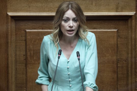 Το πρώτο σχόλιο του ΜέΡΑ25 για Αδαμοπούλου και ΣΥΡΙΖΑ