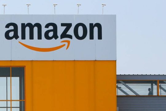 Απεργία αποφάσισαν εργαζόμενοι της Amazon στο Κόβεντρι
