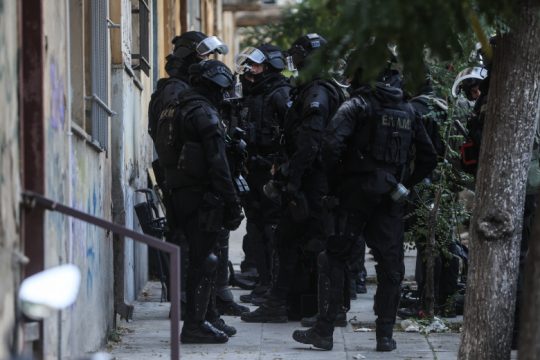 Βίντεο ντοκουμέντο από την τραμπούκικη εισβολή της ΕΛ.ΑΣ. στα προσφυγικά